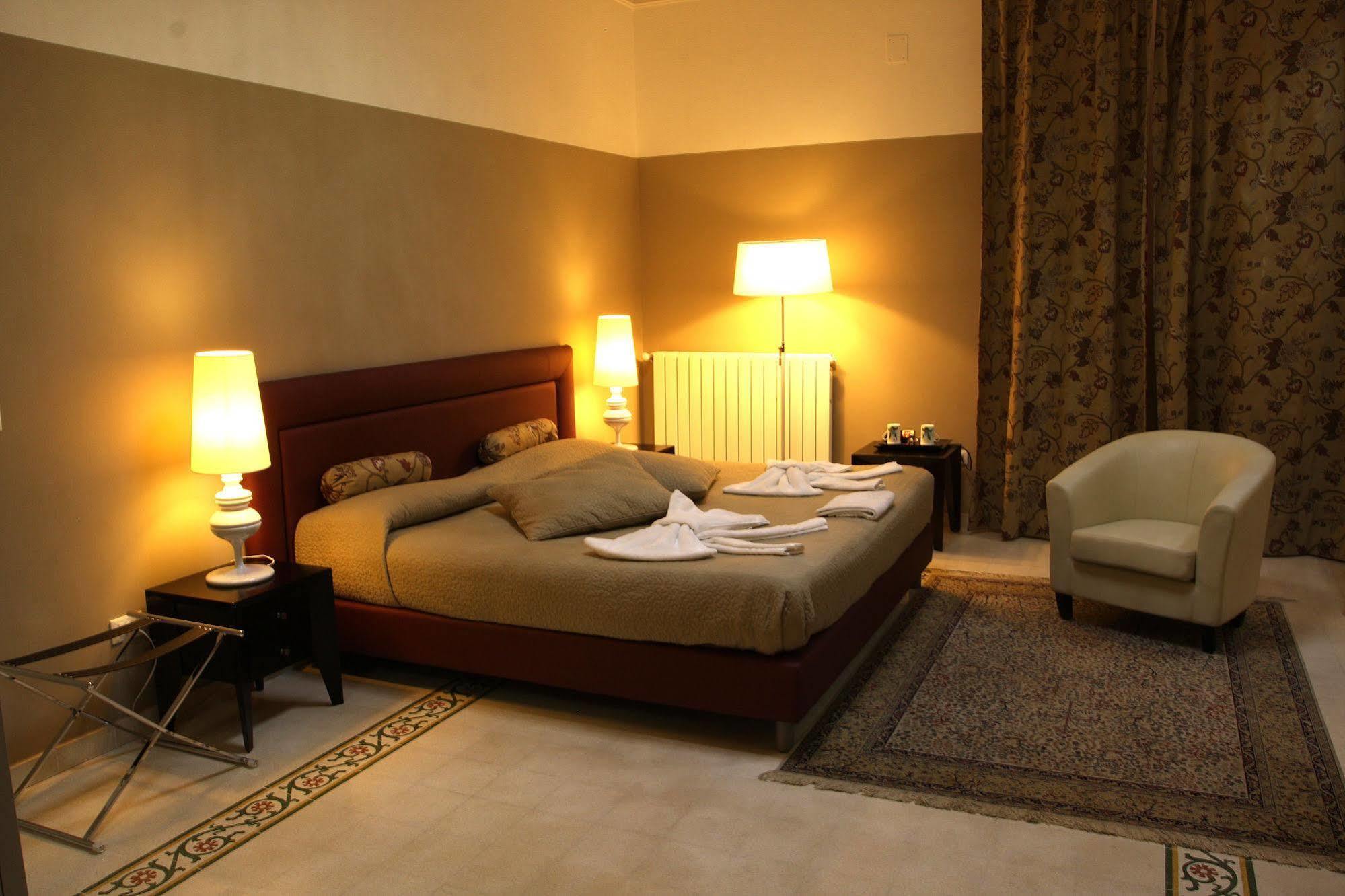 Abatellis Luxury Hotel Palermo Exterior foto
